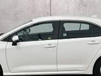 używany Toyota Corolla 1.8 Hybrid GPF Active sedan