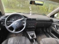 używany VW Passat 1.6 1999r