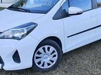 używany Toyota Yaris III Active rej. 2017 Salon Bezwypadkowa Serwisowana Garażowana I wł