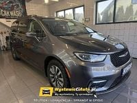 Używany Chrysler Pacifica 291 KM (214 kW) 2021 Srebrny (metalik) Minivan