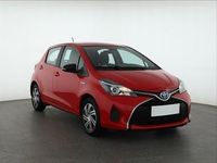 Używany Toyota Yaris 101 KM (74 kW) 2016 Czerwony Hatchback