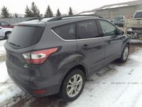 używany Ford Escape 1.5dm 179KM 2018r. 36 136km