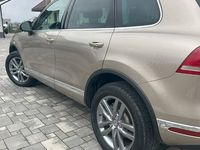 używany VW Touareg Touareg VWVR6 wersja LUX stan bdb
