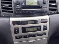 Używany Toyota Corolla 2006 Srebrny Kombi