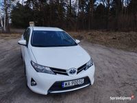 używany Toyota Auris Hybrid 