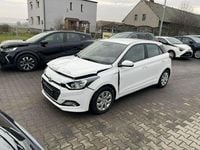 Używany Hyundai i20 75 KM (55 kW) 2018 Biały Hatchback