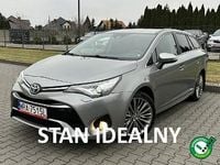 Używany Toyota Avensis 147 KM (108 kW) 2016 Srebrny Kombi