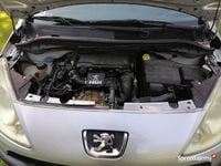 Używany Peugeot 1007 2006 Srebrny Minivan