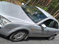 Używany Ford Mondeo 2002 Szary Sedan/Limuzyna