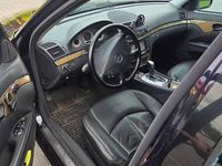 używany Mercedes E500 2004 s211 lpg