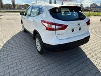 Używany Nissan Qashqai 115 KM (84 kW) 2015 Biały SUV