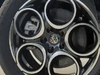 używany Alfa Romeo Tonale InnyTI 1.3 280 KM AT6 PHEV|Pakiety: Winter i Autonomicznej Jazdy