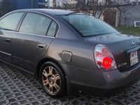 używany Nissan Altima 2.5 LPG automat