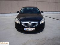 Używany Opel Insignia 115 KM (84 kW) 2009 Czarny (metalik) Sedan/Limuzyna