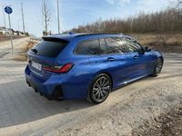 Używany BMW 320 Shadowline 190 KM (139 kW) 2023 Niebieski Kombi