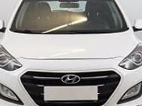 Używany Hyundai i30 110 KM (80 kW) 2016 Biały Kombi