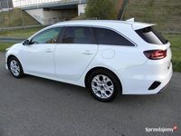 używany Kia Ceed 1,5 T-GDI 160 KM NAVI kamera Tempomat FULL LED Qi Alufelgi ESP