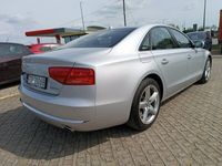 używany Audi A8 2dm 211KM 2012r. 171 800km