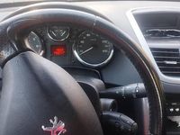 używany Peugeot 207 1.4 5d