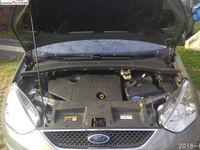 Używany Ford Galaxy Ghia 124 KM (91 kW) 2008 Srebrny (metalik) Minivan