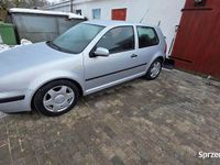 Używany VW Golf IV 1999 Srebrny Hatchback
