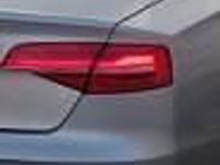 używany Audi A8 III (D4)