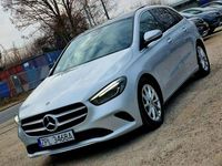 Używany Mercedes B200 2020 Srebrny Minivan