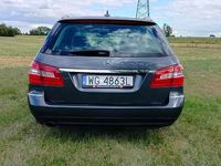 Używany Mercedes E200 2010