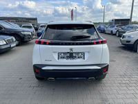 używany Peugeot 2008 1.2dm 130KM 2022r. 27 800km