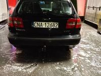 Używany Volvo V40 1998 Czarny Kombi