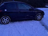 używany Peugeot 206 Sprzedam 1.4 2005 benzyna