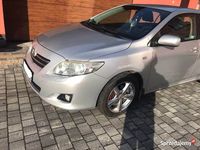 używany Toyota Corolla 1,6 benzyna