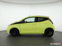 Używany Toyota Aygo 69 KM (50 kW) 2016 Żółty Hatchback