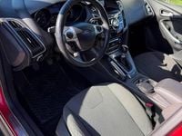 Używany Ford Focus 2011 Czerwony Kombi