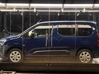 Używany Opel Combo Edition+ 130 KM (95 kW) 2022 Niebieski Hatchback