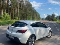 Używany Opel Astra GTC 2013 Biały Hatchback