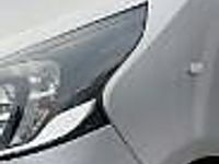 używany Opel Vivaro 1.6dm 145KM 2017r. 322 211km