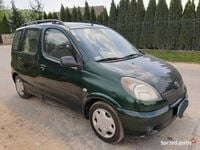 Używany Toyota Yaris 86 KM (63 kW) 2000 Zielony Kombi