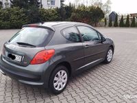 używany Peugeot 207 1.4 BENZYNA