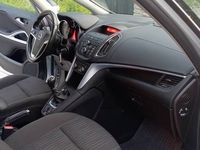 używany Opel Zafira 2.0 diesel 165 KM rok 2013 bezwypadkowy