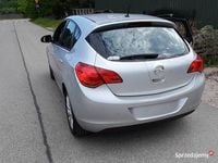 Używany Opel Astra 110 KM (80 kW) 2010