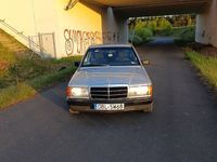 Używany Mercedes 190 1984 Sedan/Limuzyna