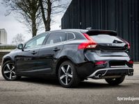 używany Volvo V40 2dm 190KM 2018r. 180 000km