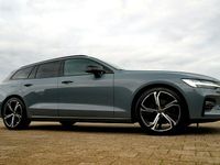 używany Volvo V60 R DESIGN acc FUL LED skóra nawi ALUSY el.klapa hak NOWY MODEL II…