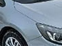 Używany Opel Astra 115 KM (84 kW) 2010 Szary Hatchback