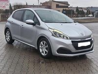 Używany Peugeot 208 2016 Srebrny Hatchback