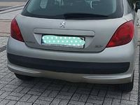 Używany Peugeot 207 2008 Srebrny Hatchback