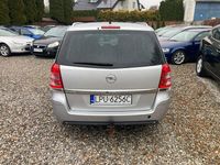 używany Opel Zafira 1.8dm 140KM 2010r. 179 000km