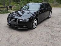 Używany Audi A4 S-Line 2015 Czarny Sedan/Limuzyna