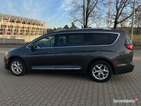 używany Chrysler Pacifica 